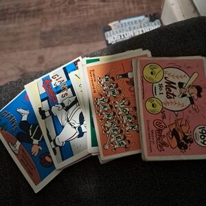 Vintage Baseball Trading Cards Set